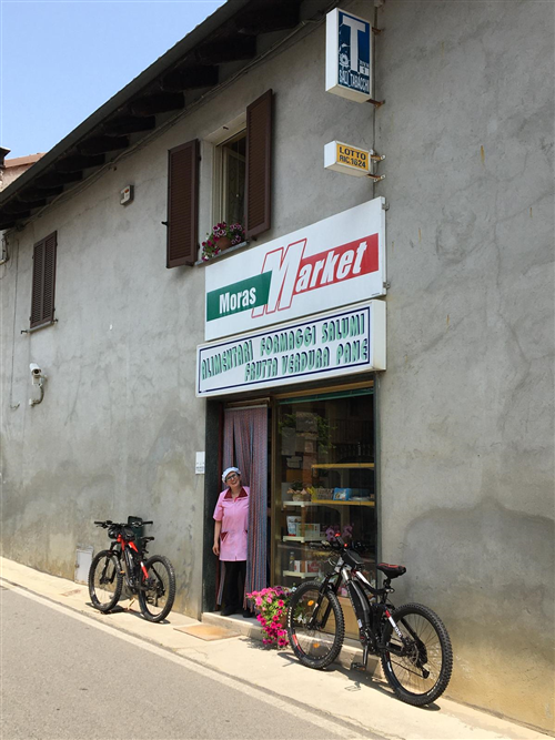 Alimentari Moras di Conte A...